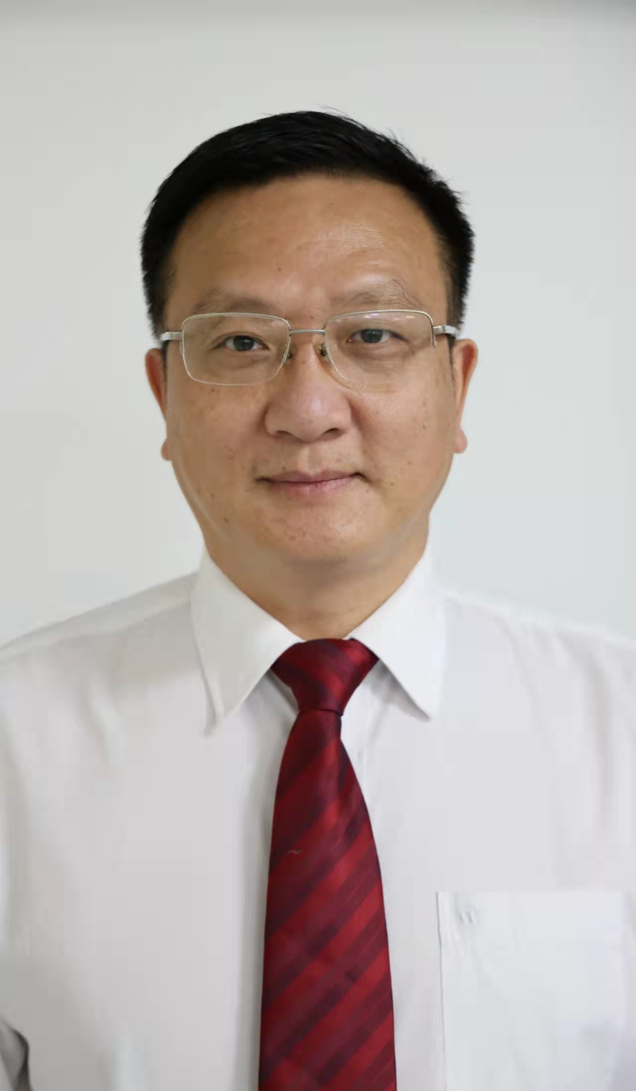 吴新春